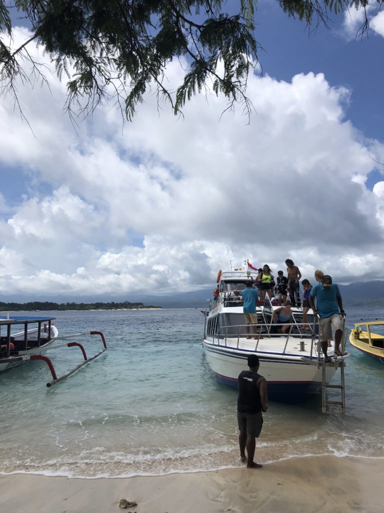 Hafen Gili T